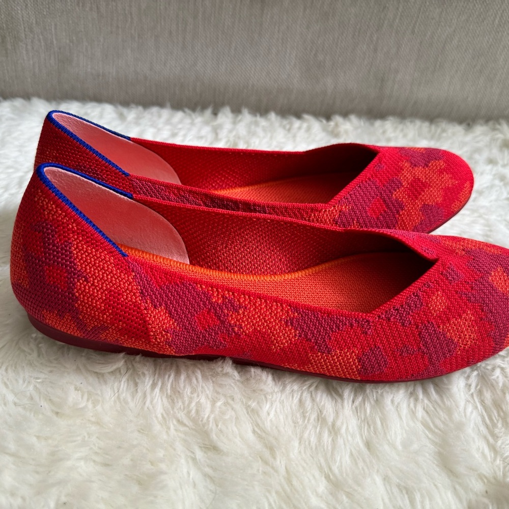 Rothy's flat, Botanico red print NWT